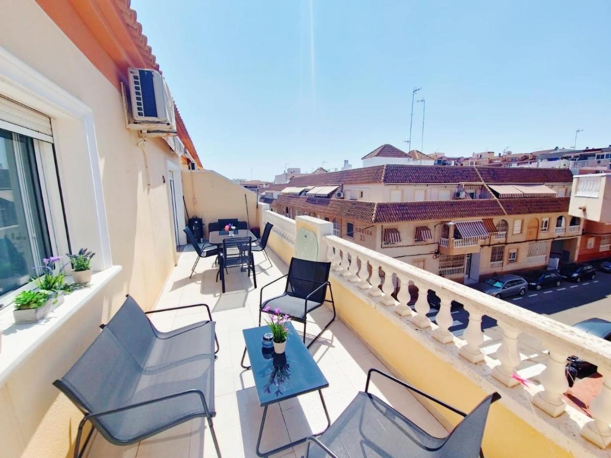 Ferienwohnung The Prestige Torrevieja Atico Con Barbecoa Exterior foto